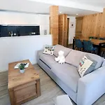 Emplacement Ideal Famille Succes Et Cosy Appartement